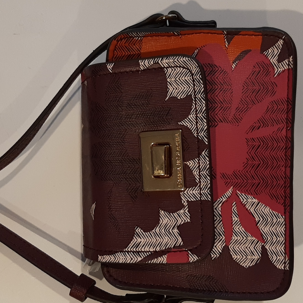 NWOT Women's Emma & Sophia & Emma Leather Crossbody Handbag